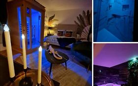Escapade Maconnaise Spa-Sauna-Ciel De Pluie Tropicale-Champagne Nuit Romantique